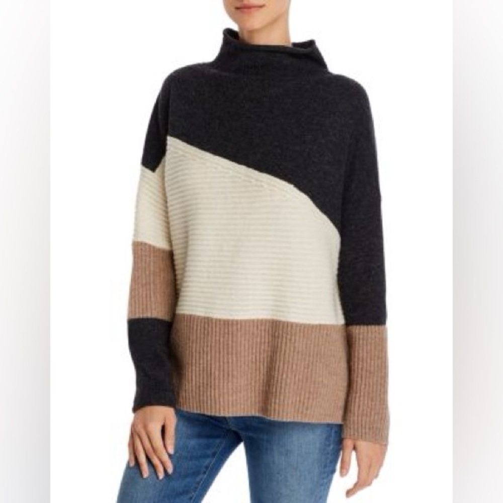 French Connection Tri-Tone Turtleneck Sweater 🪾 50% WOOL ✅
